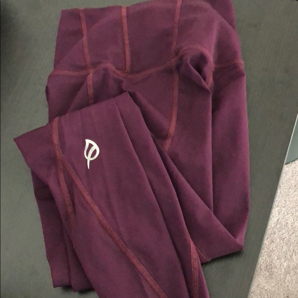 Gently used Ptula original Raenell legging